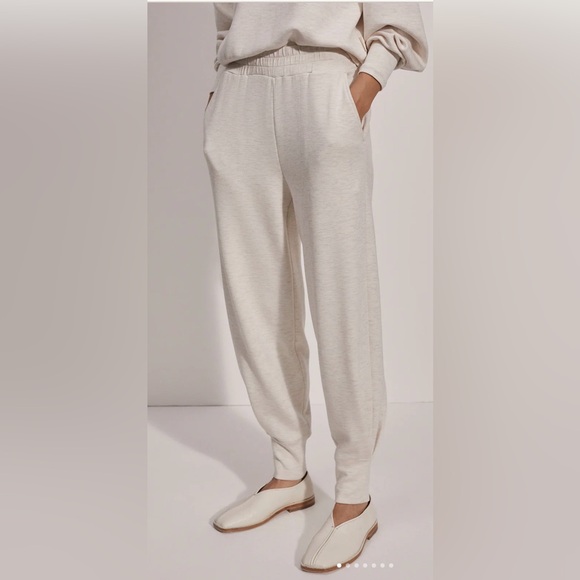 Varley Pants - Varley Relaxed Cuffed Sweatpants Ivory Marl Regular Length Size S NWT